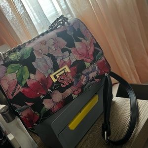 Steve Madden floral crossbody purse